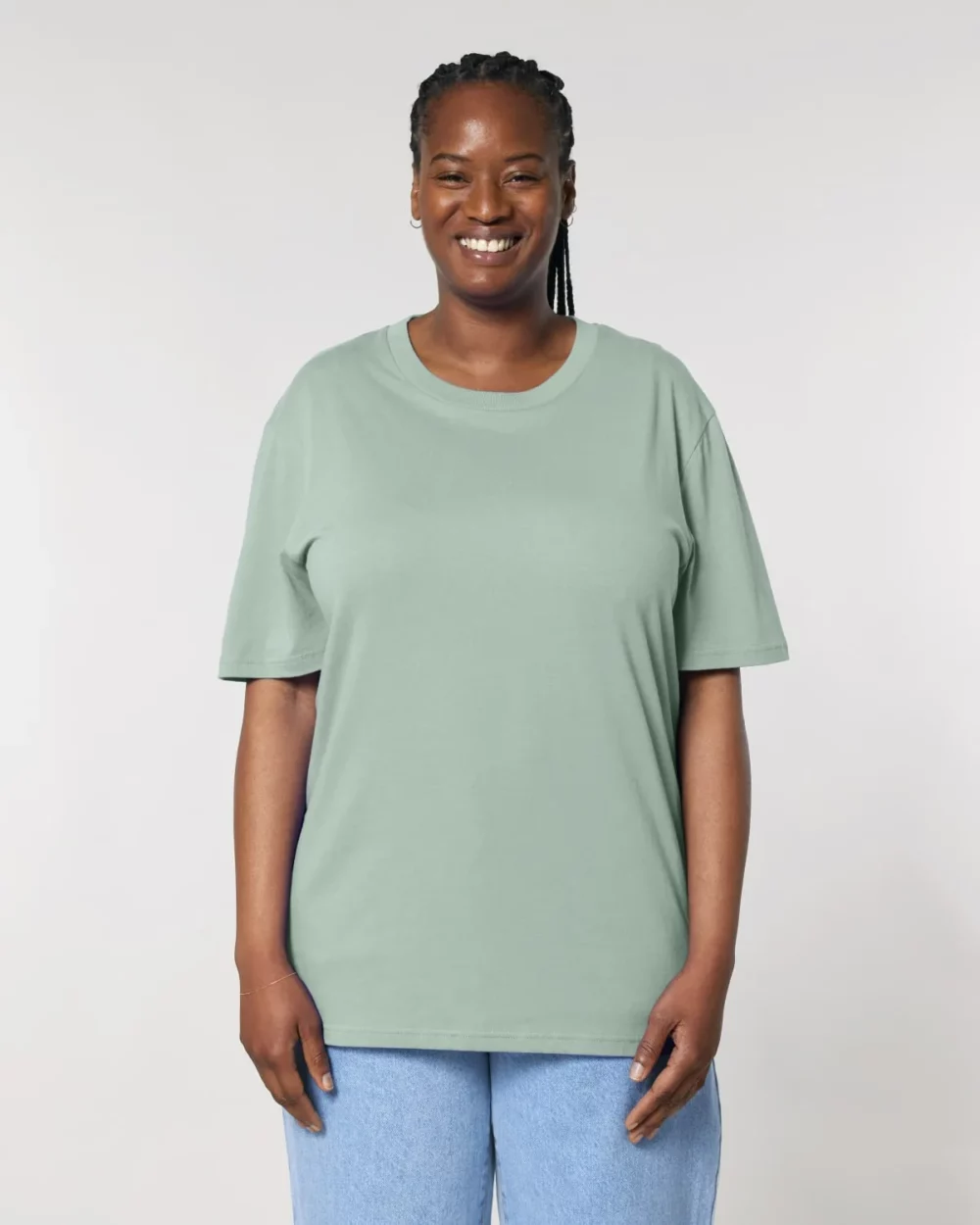 T-shirt bio unisexe Creator 2.0 coloris Aloe, porté, vue de face