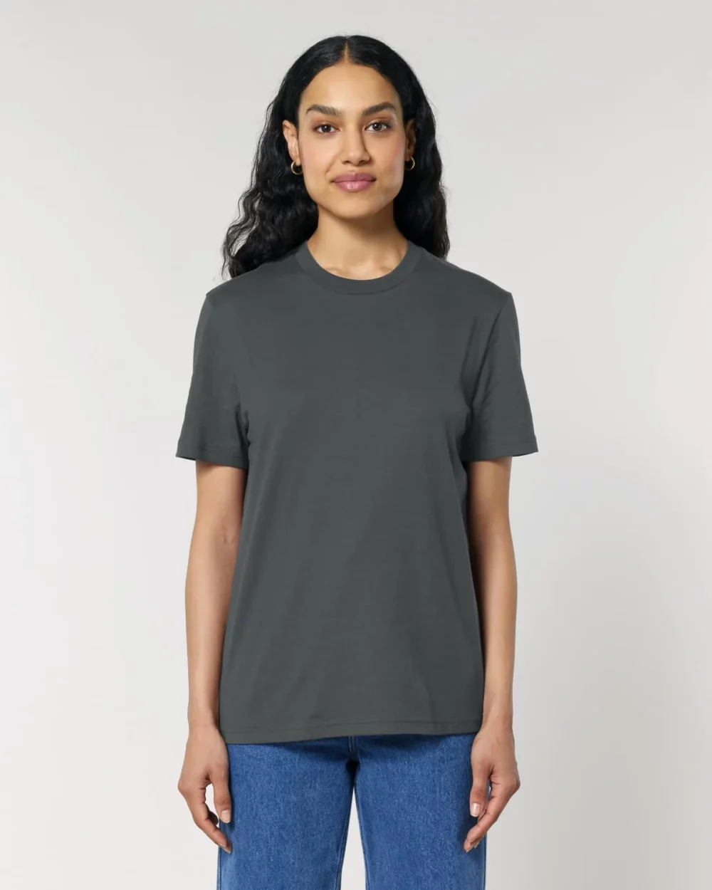 T-shirt bio unisexe Creator 2.0 coloris Anthracite, porté, vue de face