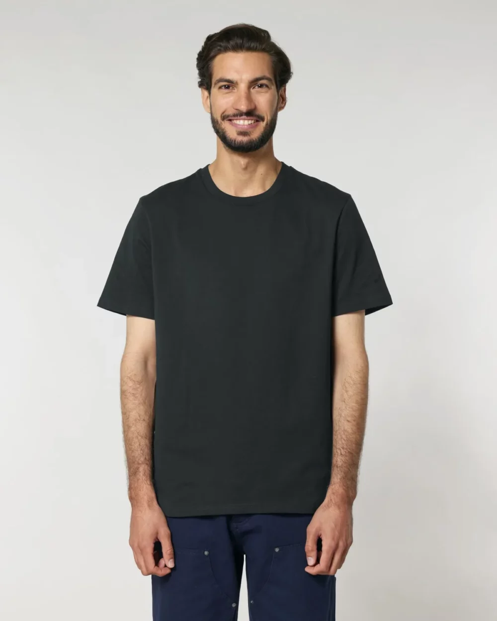 T-shirt bio unisexe Creator 2.0 coloris Black, porté, vue de face