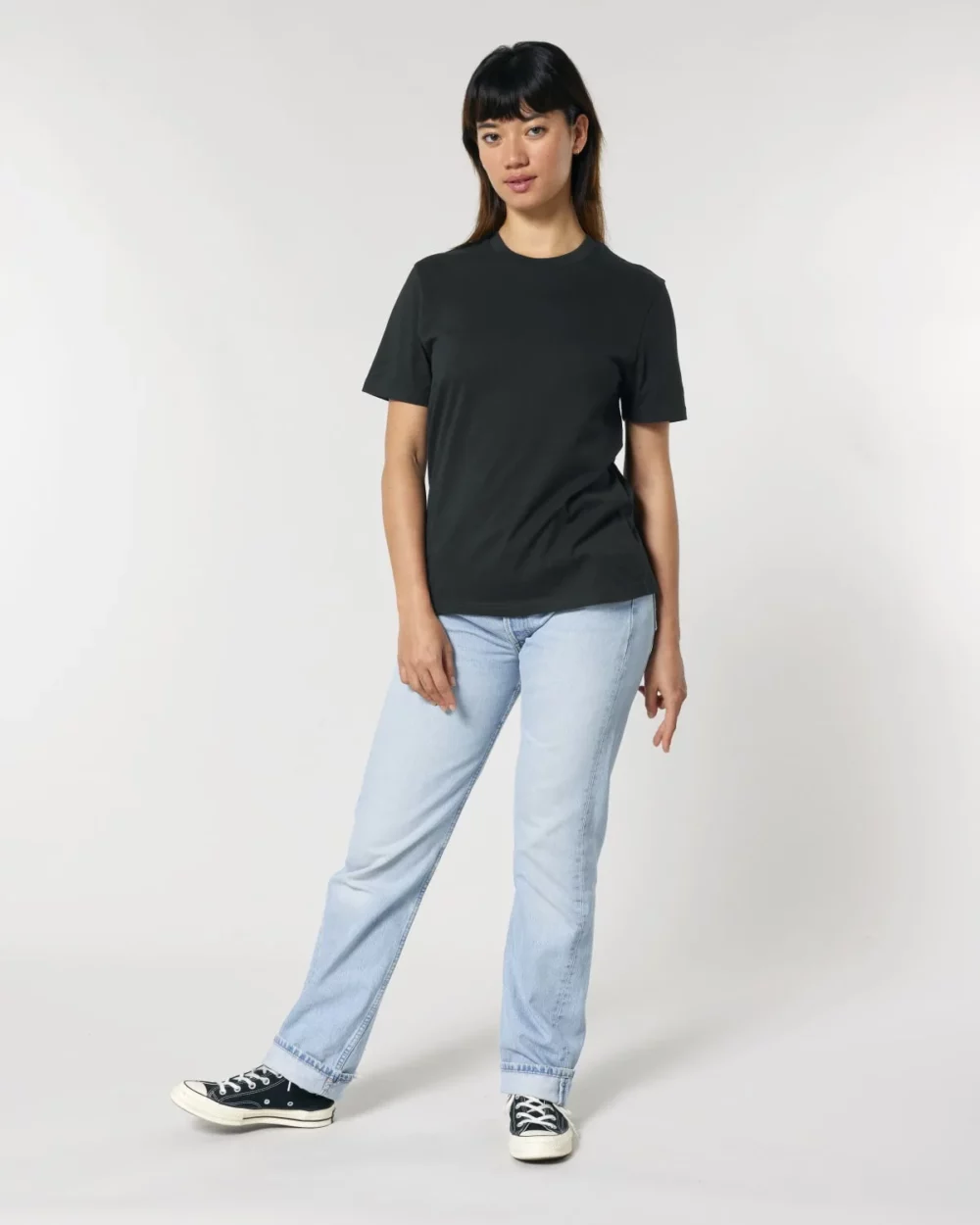 T-shirt bio unisexe Creator 2.0 coloris Black, porté, vue de face