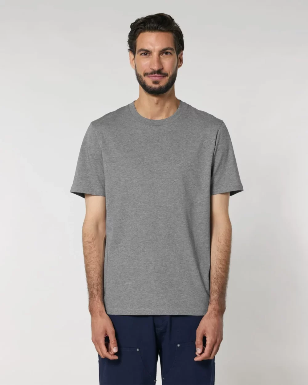 T-shirt bio unisexe Creator 2.0 coloris Mid Heather Grey, porté, vue de face