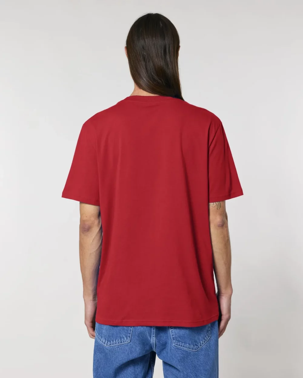 T-shirt bio unisexe Creator 2.0 coloris Red, porté, vue de dos
