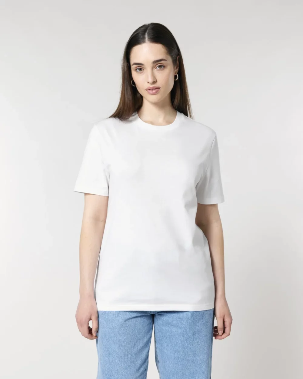 T-shirt bio unisexe Creator 2.0 coloris White, porté, vue de face